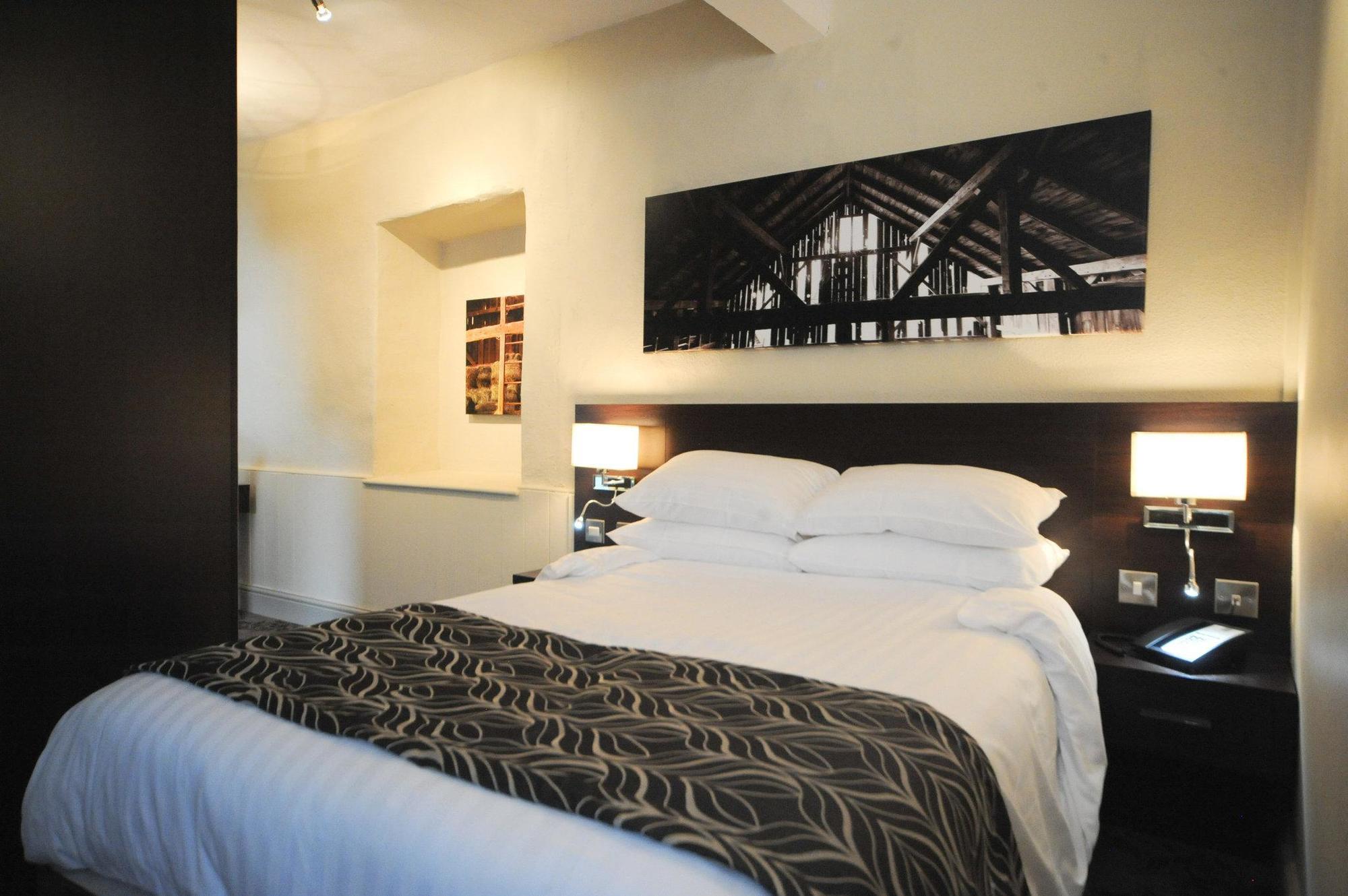 The Bull Hotel Stony Stratford Exteriér fotografie